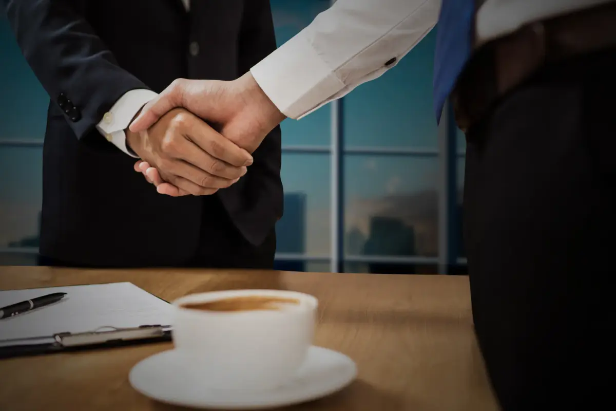 B2B satış sürecinde mühendislik çözümü anlatan görsel