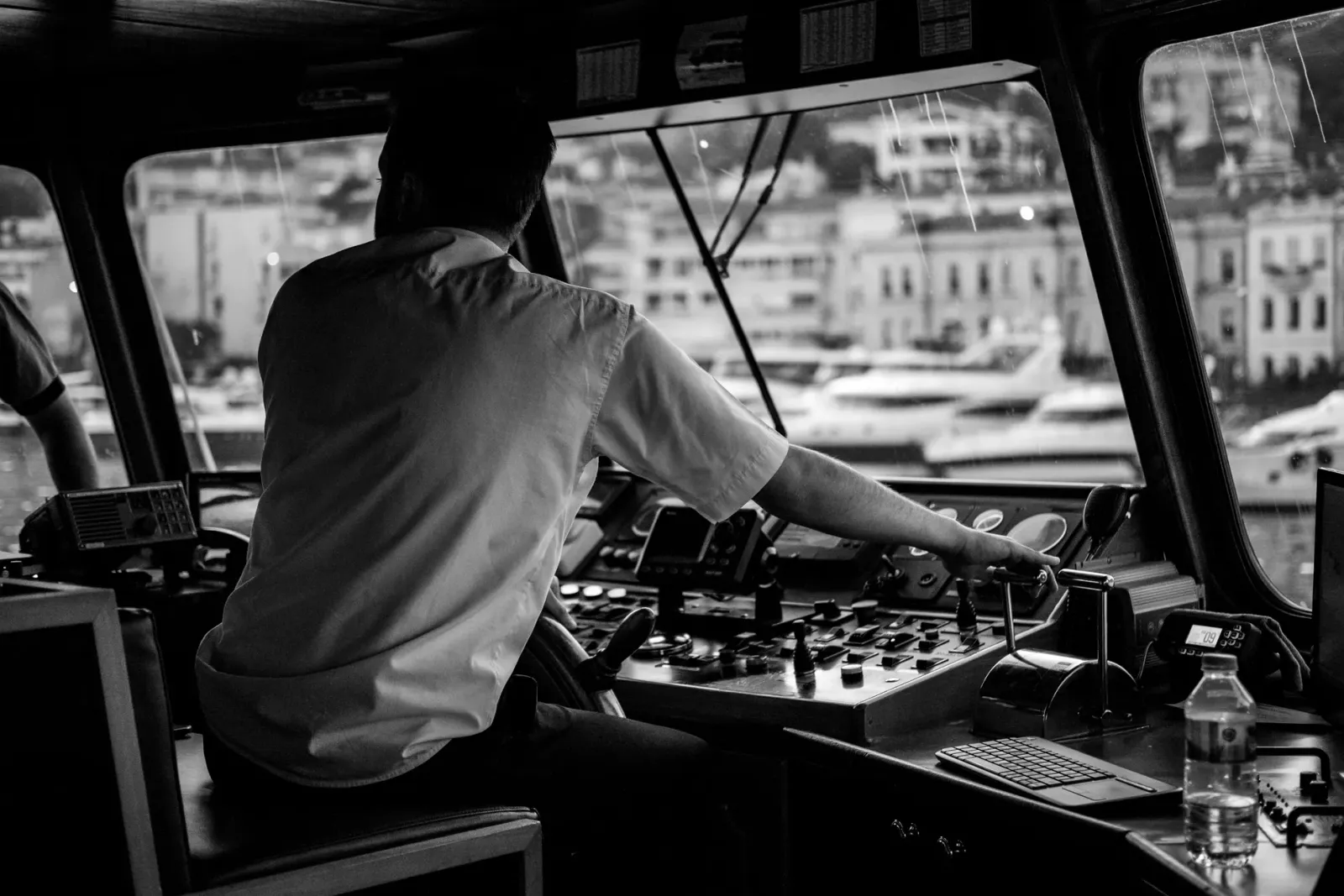 Gemi Kaptanı CV Örneği: Denizcilik Kariyeriniz İçin Etkili Şablon