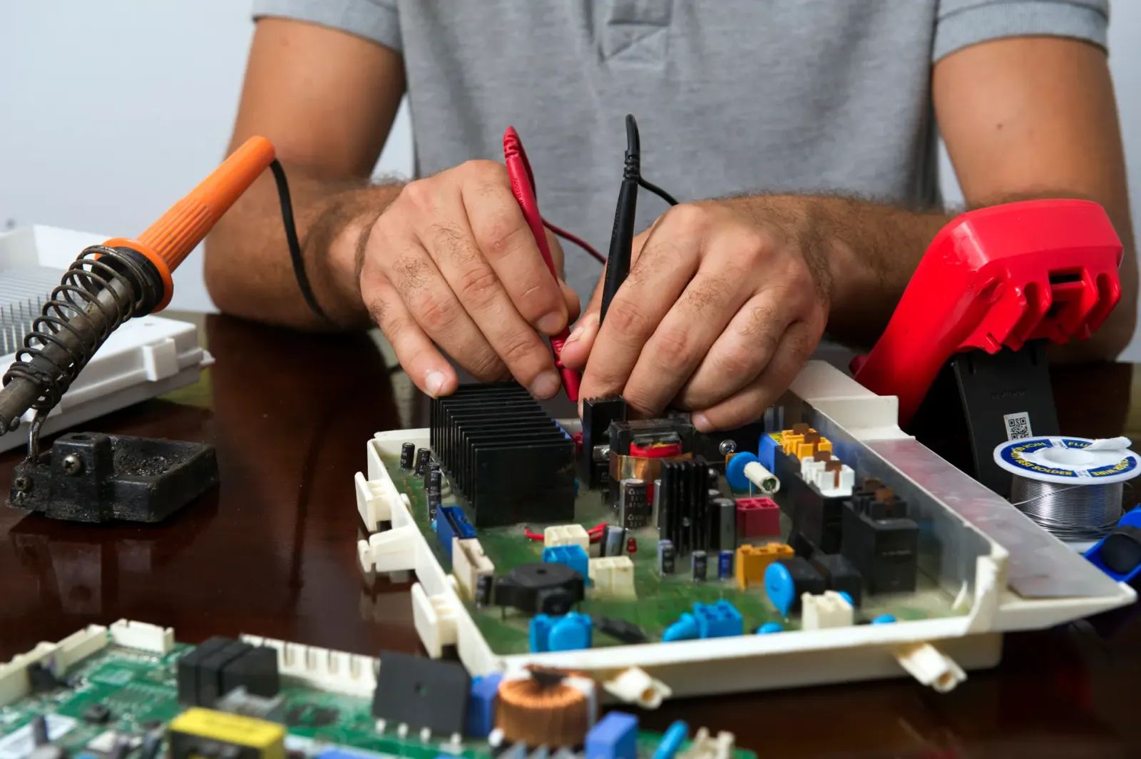 Teknik Servis Sorumlusu Görev Tanımı Nedir? Kapsamlı Rehber
