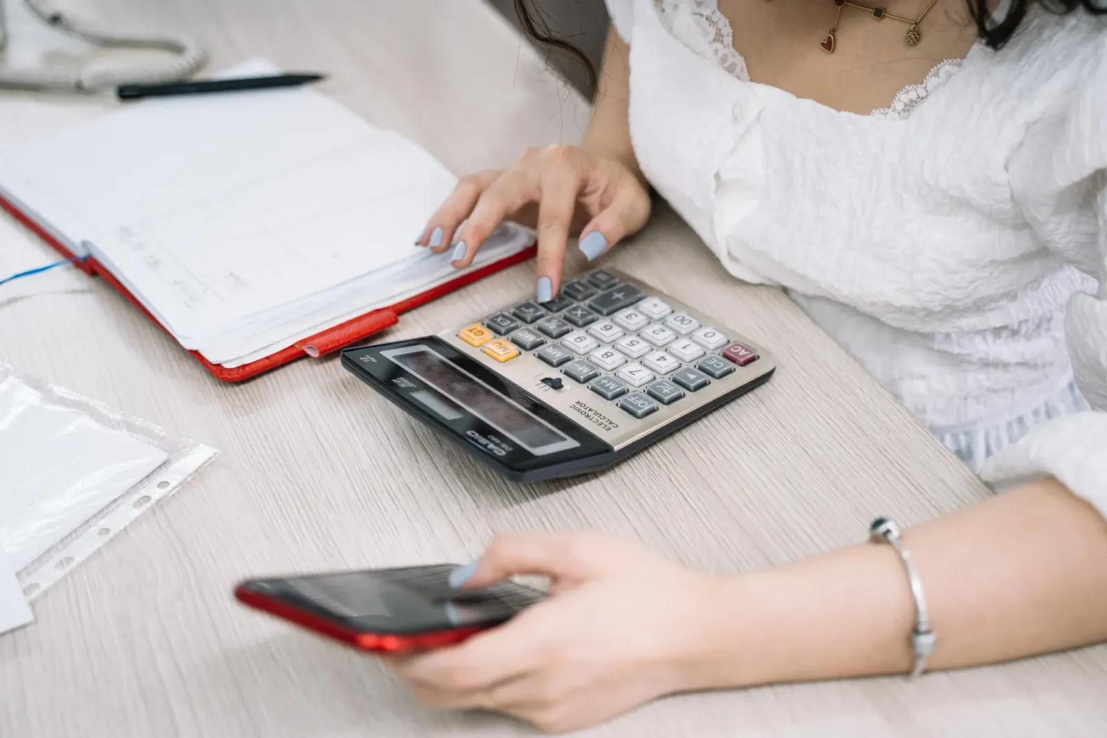 Aktüer mi Finansal Kontrolör mü? Hangi Kariyer Size Göre?