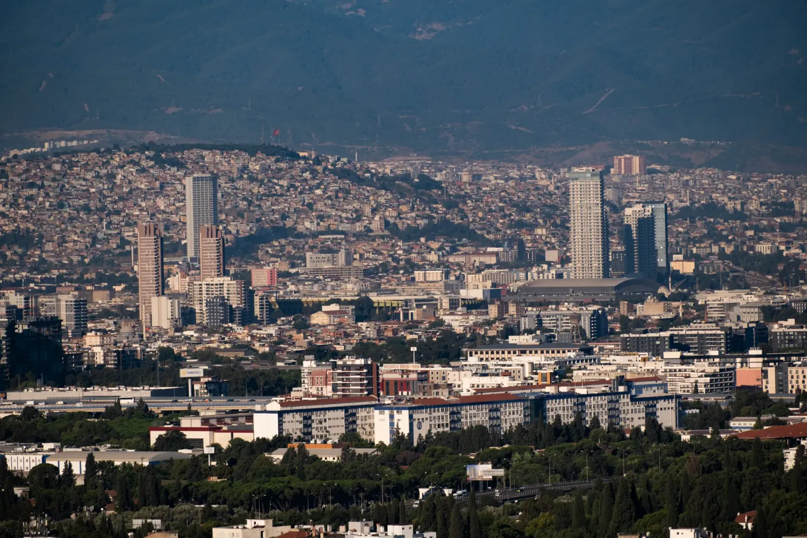 Güzelbahçe 2027’nin Yıldız Meslekleri İçin CV Hazırlama Rehberi