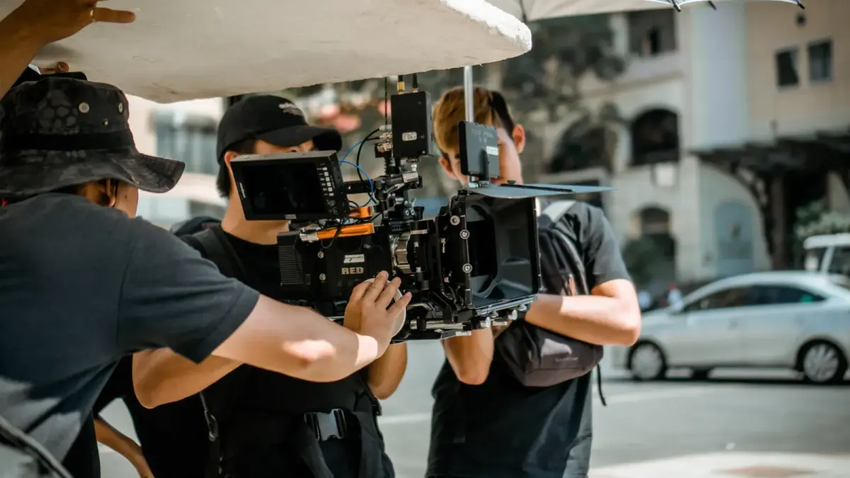 video prodüksiyon ekibi bir sette