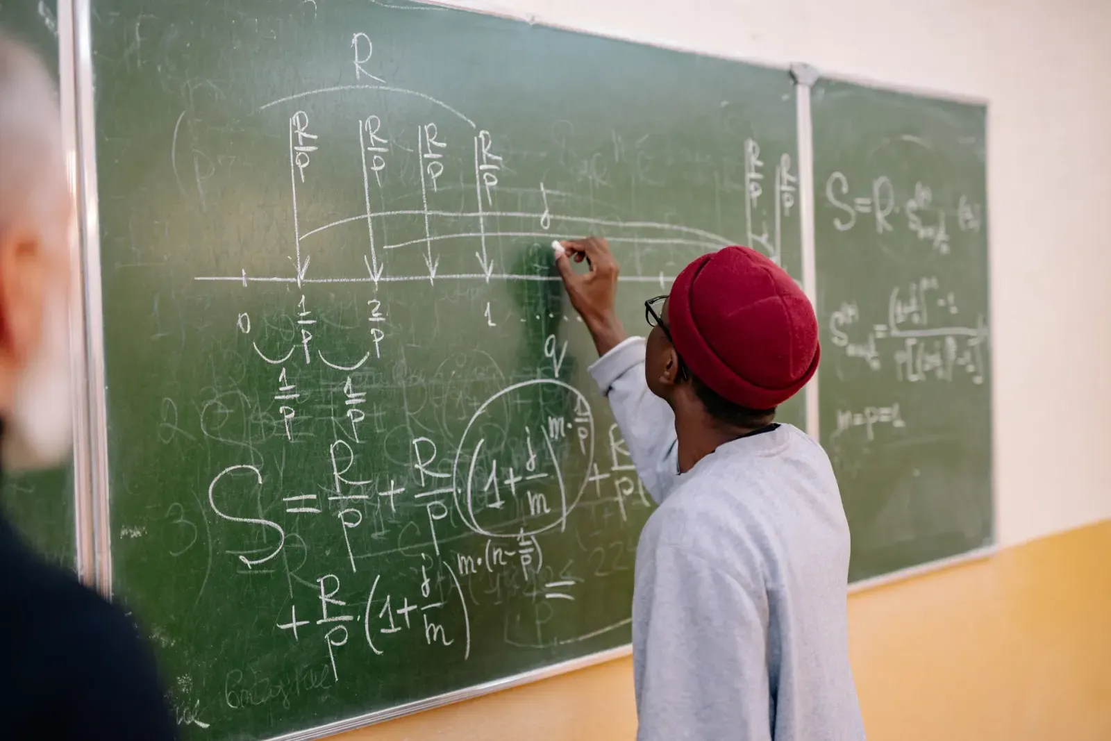 Matematikçi CV Örneği: Akademik ve Sektörel Başarı Rehberi