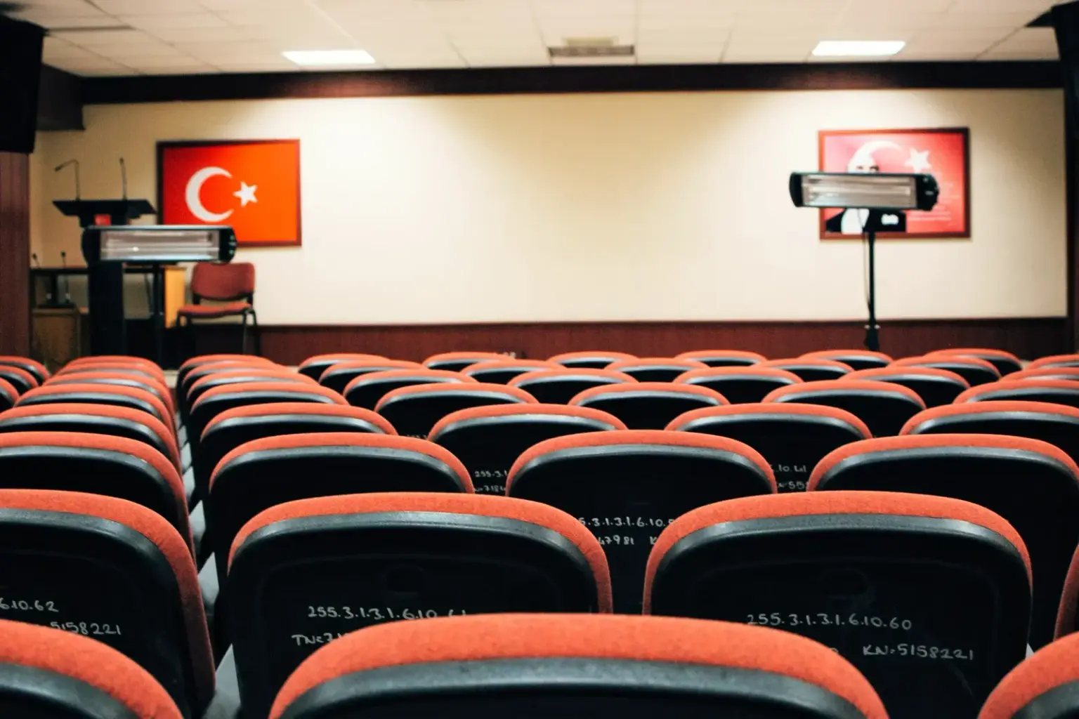 İş Analisti Görev Tanımı konulu blog yazısının kapak görseli
