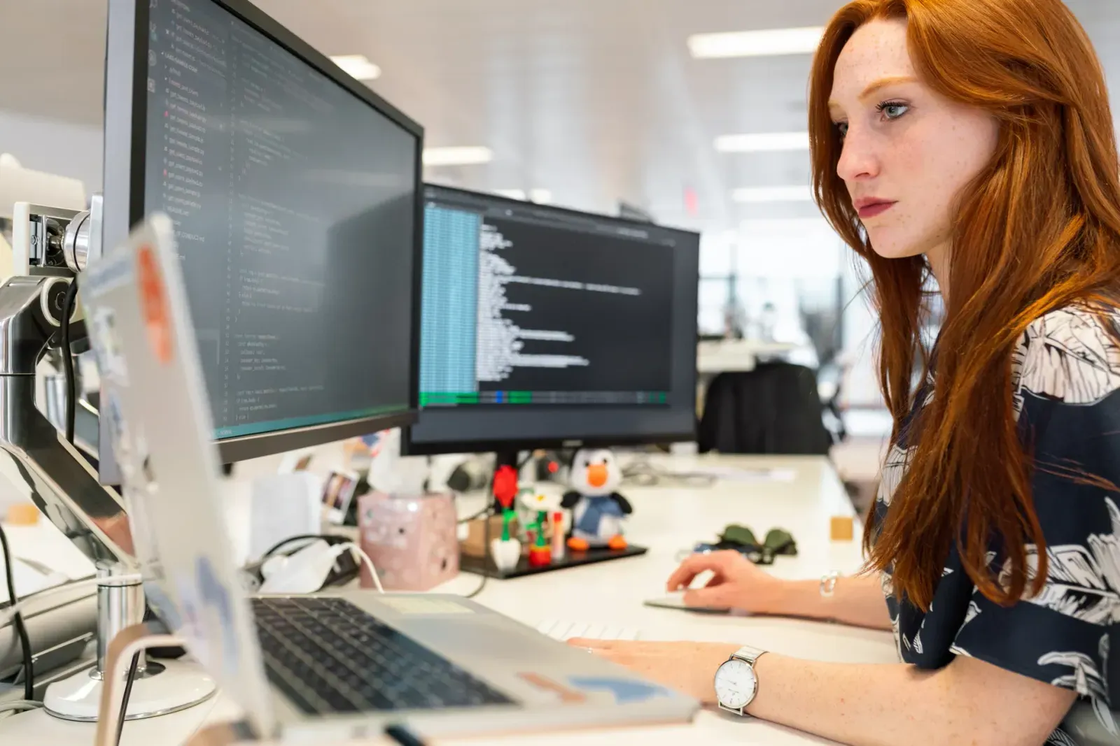 Yazılım Mühendisi ve DevOps Mühendisi Arasındaki Temel Farklar: Hangi Rol Sizin İçin Doğru?